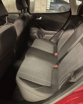 Ford Fiesta cena 40997 przebieg: 113500, rok produkcji 2017 z Kraków małe 121
